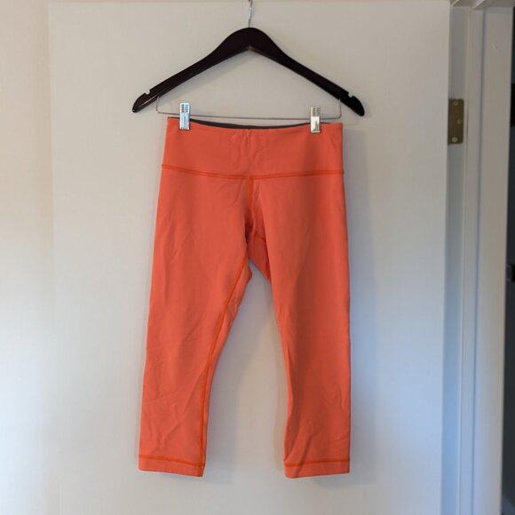 Lululemon Wunder Under Low-Rise 1/2 Tight Full-On Luxtreme 17" - Reversible - 8 - Picture 7 of 10